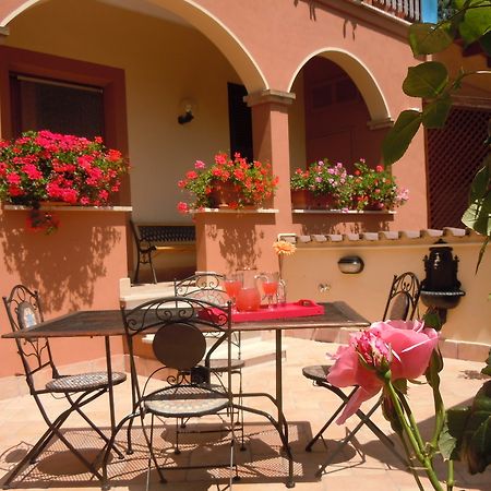 Nataly'S House Bed&Breakfast Ла-Массимина-Касал-Лумброзо Экстерьер фото